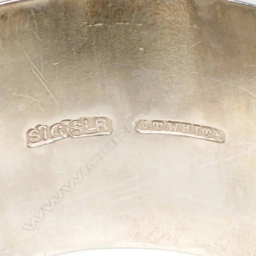 G. T. White (Christchurch) silver napkin ring, Image 1++